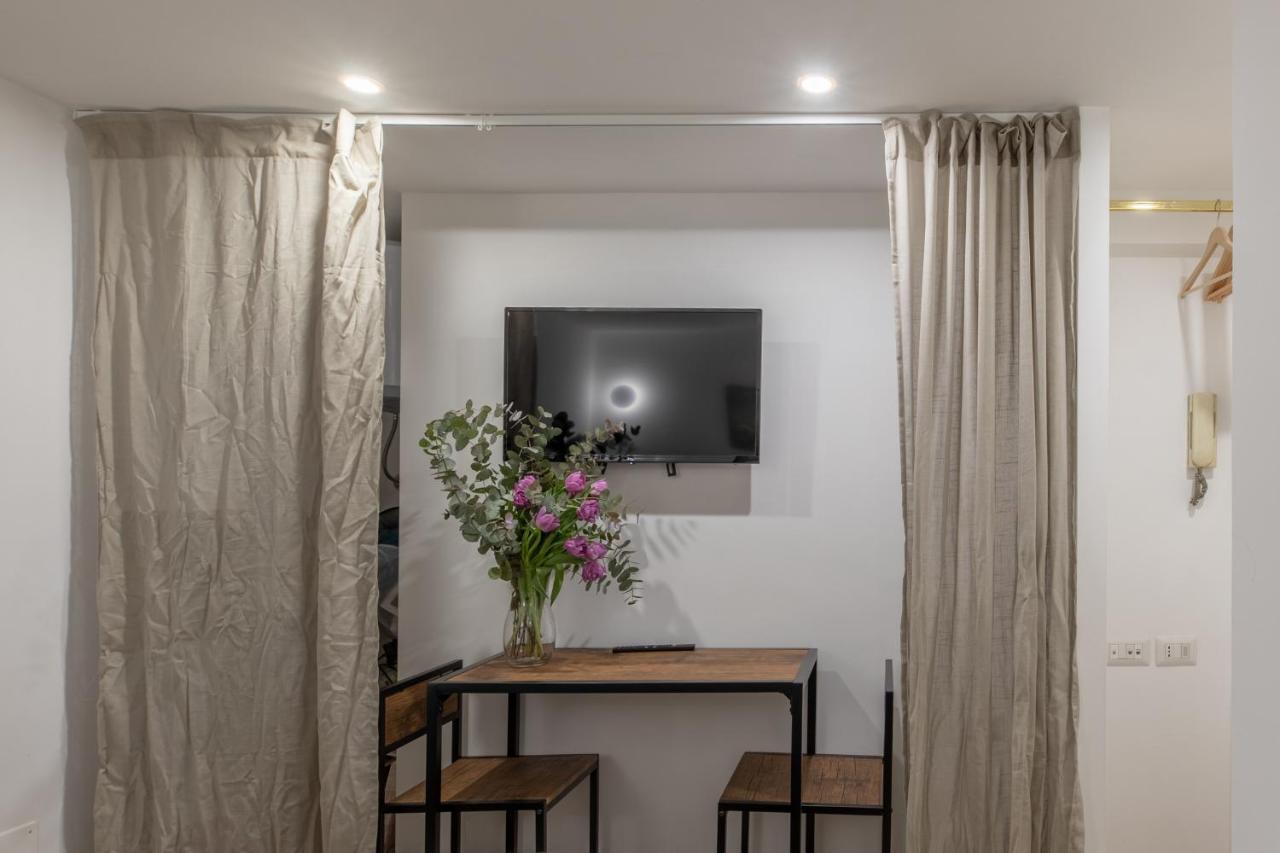 로마 Iflat Small Studio In The Heart Of Trastevere 아파트 외부 사진