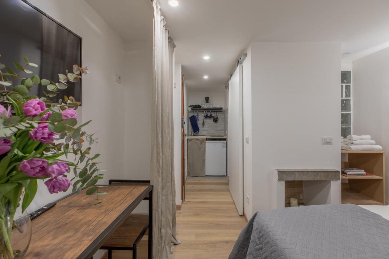 로마 Iflat Small Studio In The Heart Of Trastevere 아파트 외부 사진